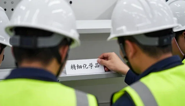 中小客户在化工助剂选型中的核心关注点分析